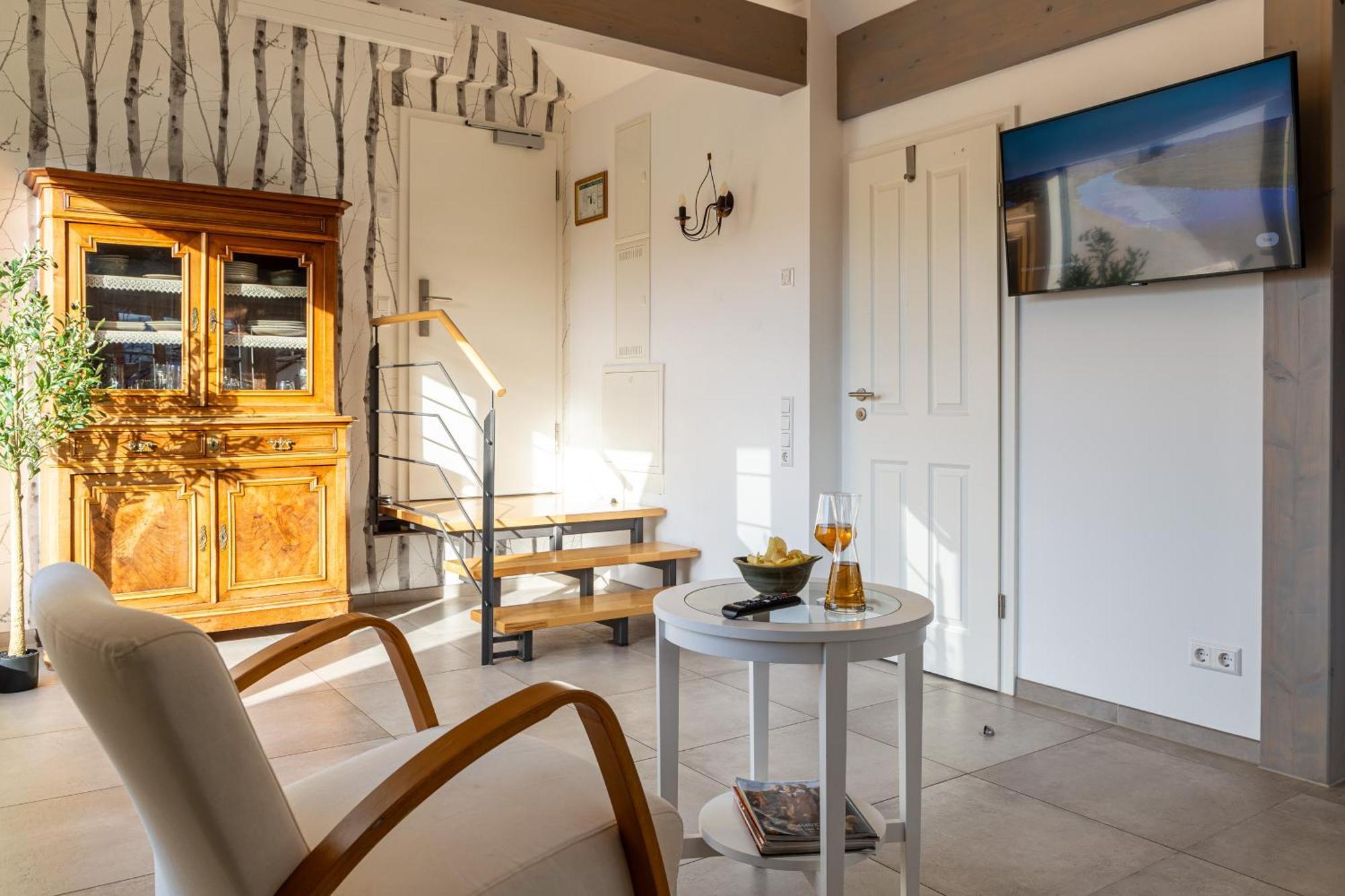 Living Timeless - Apartments Zum Roten Lamm, Zentrale Lage In Bad Krozingen In Der Fussgaengerzone Am Kurpark Und Vita Classica المظهر الخارجي الصورة