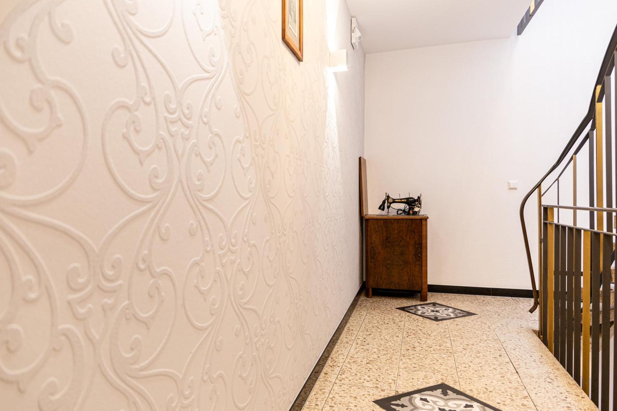 Living Timeless - Apartments Zum Roten Lamm, Zentrale Lage In Bad Krozingen In Der Fussgaengerzone Am Kurpark Und Vita Classica المظهر الخارجي الصورة